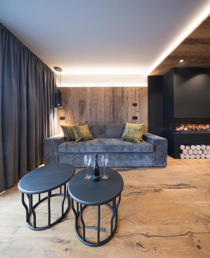 Dolomiti Exclusive Your Mountain Suite Pozza di Fassa Eksteriør bilde