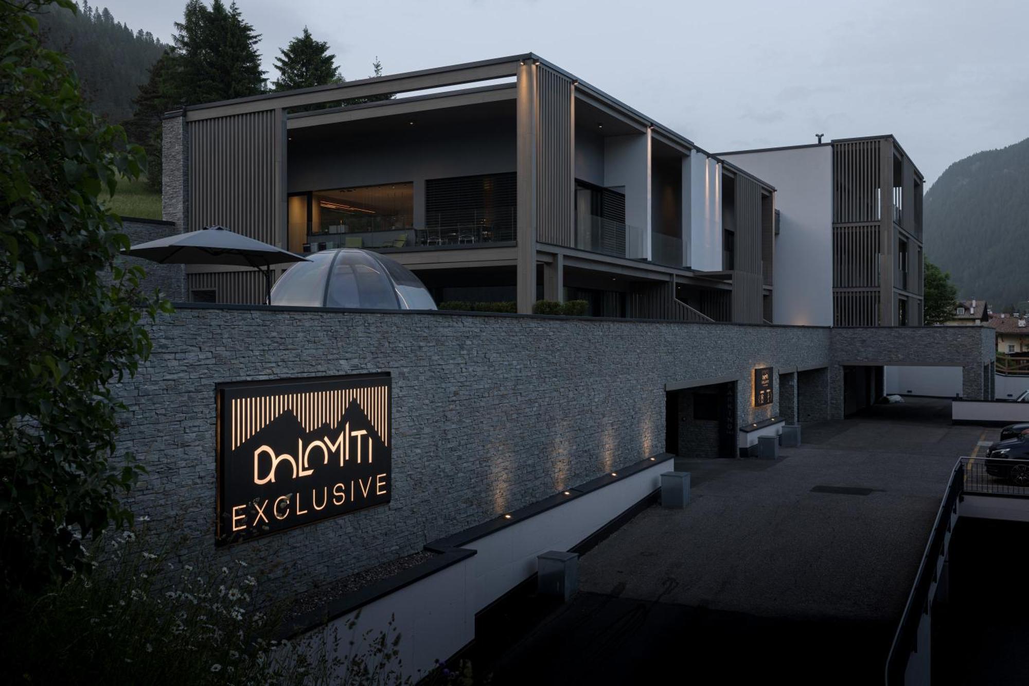Dolomiti Exclusive Your Mountain Suite Pozza di Fassa Eksteriør bilde